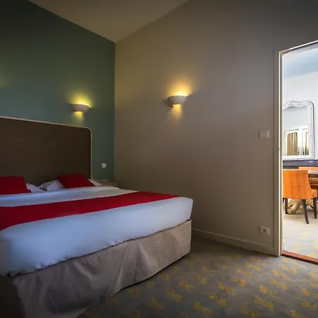 Hotell Western De France 3*