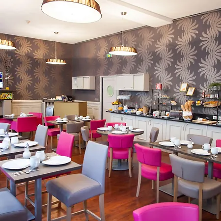 Hotell Western De France